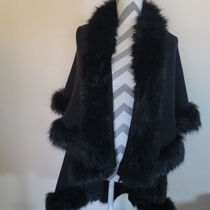 Pia Rossini | Luxe Faux Fur Trimmed Vest Cape